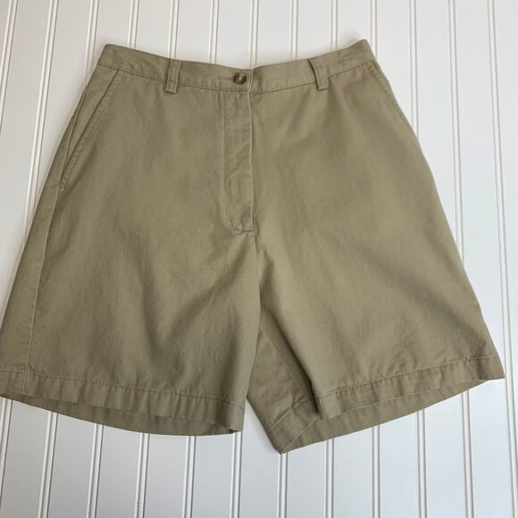 Eddie Bauer Khaki Flat Front Shorts Sz 4 - Picture 1 of 4
